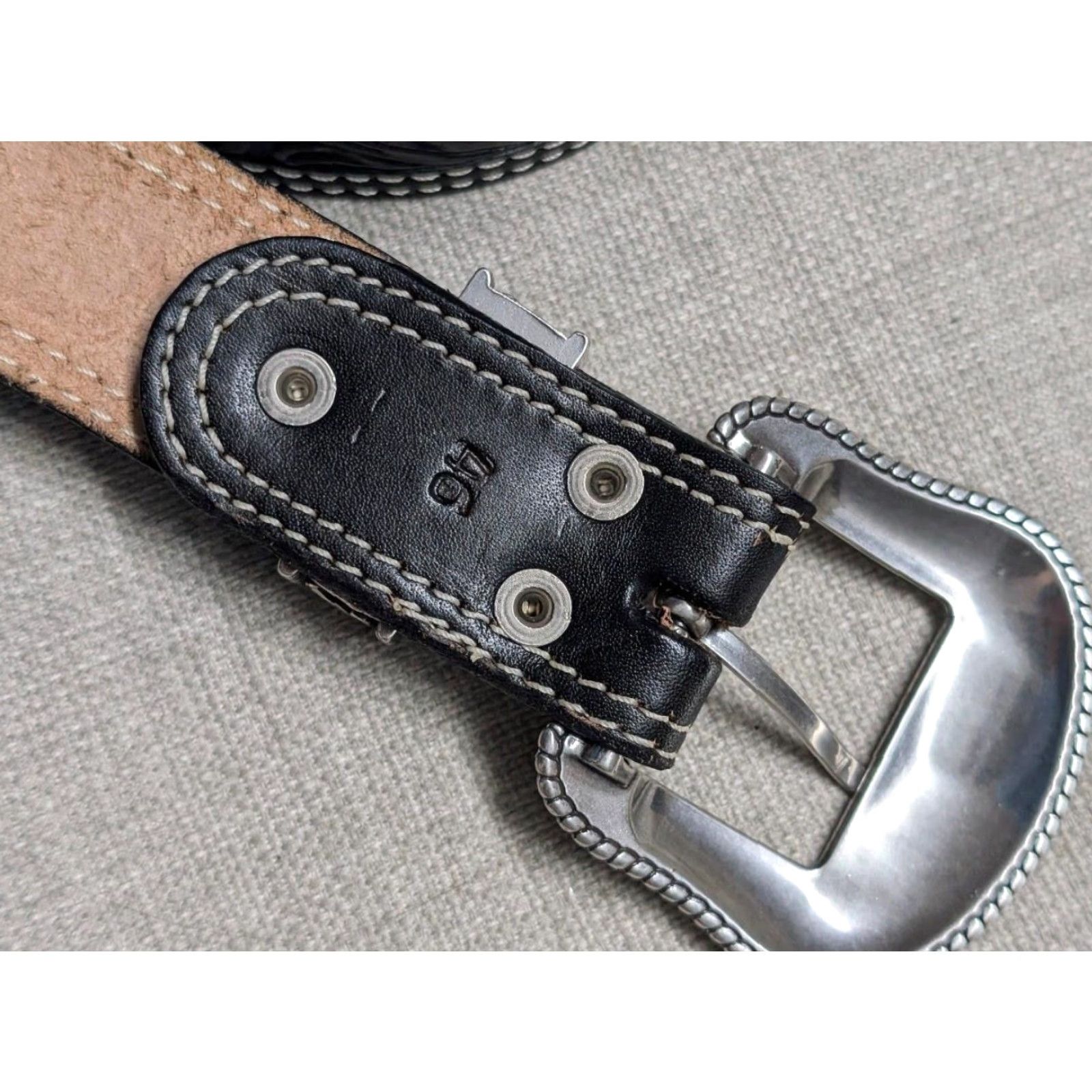 Vintage VINTAGE Nocona belt Western Leather 1-1/2" Buckle Concho Tooled 46 Men USA Brown Leather Western Belt Mens 46 TX Lone Star Concho Tooled 90s Size 46 - 3 Thumbnail