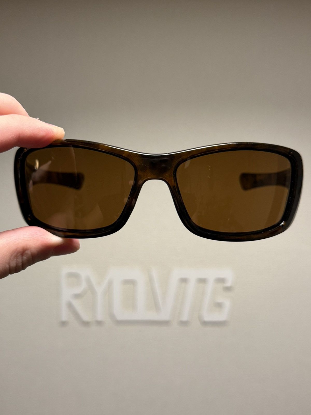 Oakley OAKLEY HIJINX TORTOISE BROWN SUNGLASSES Size ONE SIZE - 4 Thumbnail