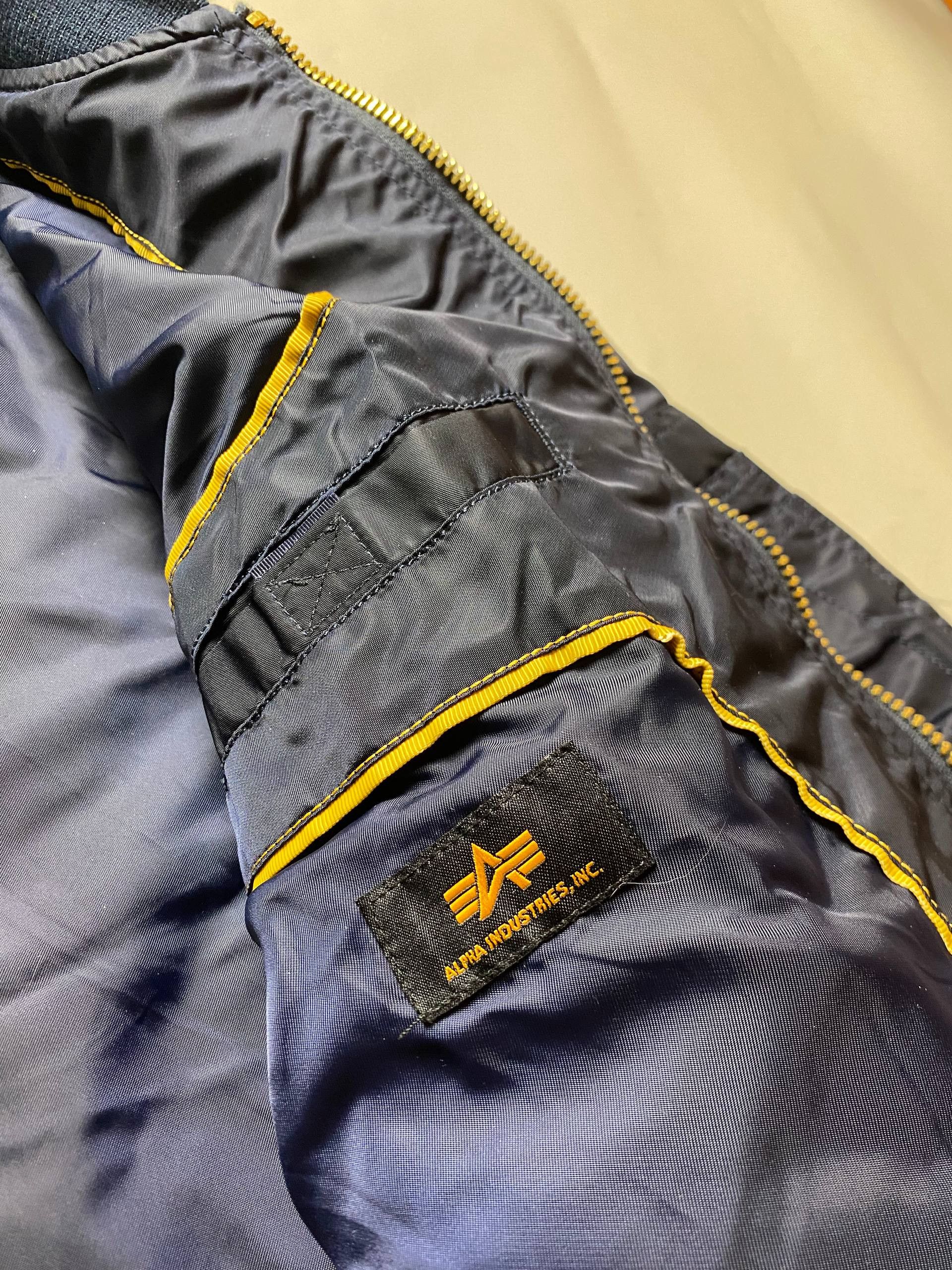 Alpha Industries Alpha Industries Bomber Size US XL / EU 56 / 4 - 5 Thumbnail