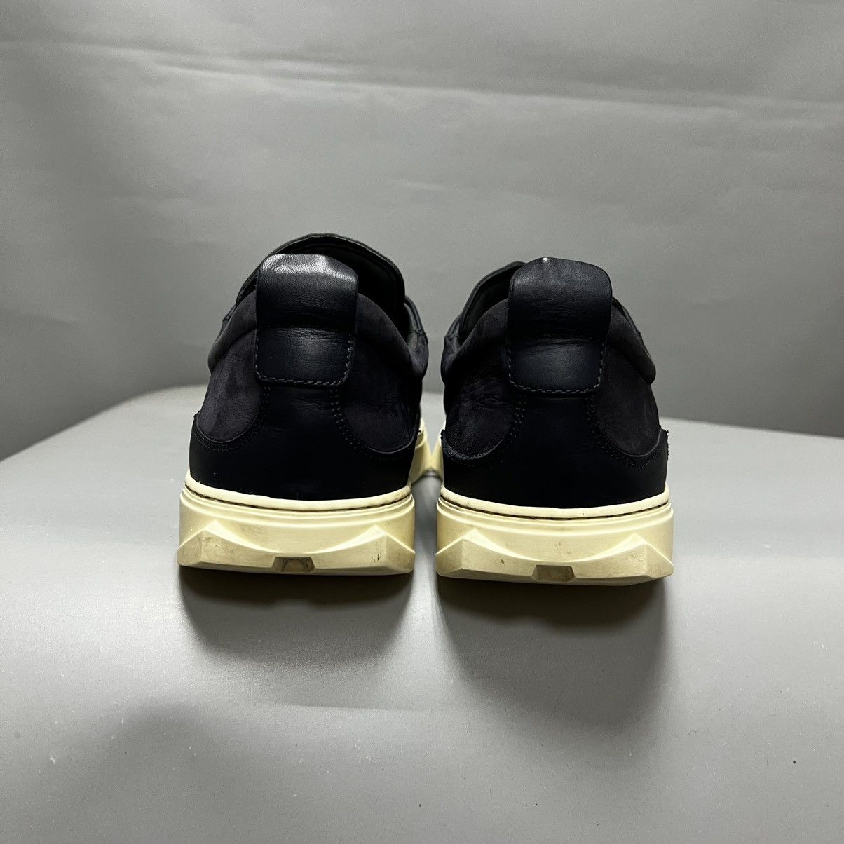 Salvatore Ferragamo Salvatore Ferragamo Navy Blue Leather Sneakers Men's Size US 9 / EU 42 - 6 Thumbnail