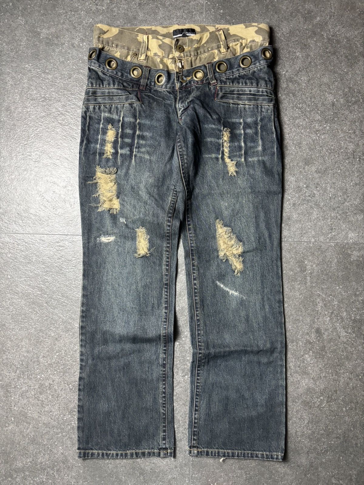 Japanese Brand 2000s Aphalle Double Waist Hybrid Camo Mudwash Jeans Size US 31 - 2 Thumbnail