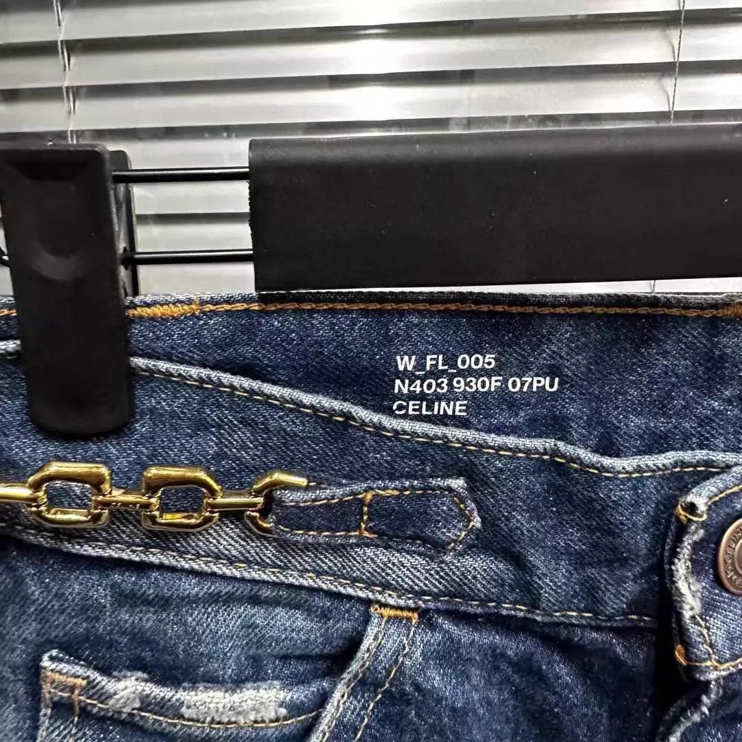 Celine Celine Chain Logo Jeans New With Tags Size 24 Size 24" / US 00 / IT 34 - 2 Thumbnail