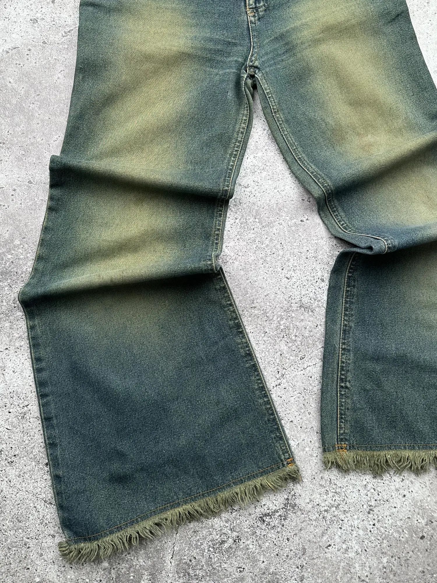 Japanese Brand Vintage Faded Flare Jeans C342(V617) Size 25" / US 0 / IT 36 - 3 Thumbnail