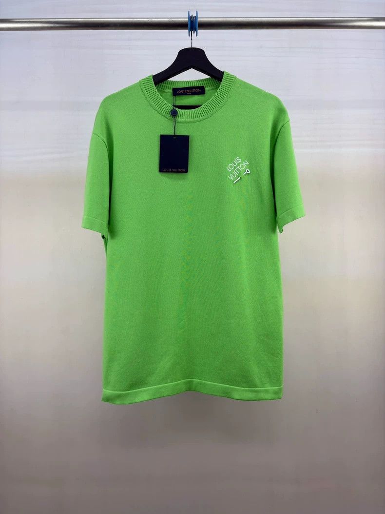 louis vuitton green embroidered logo t-shirt-dmc