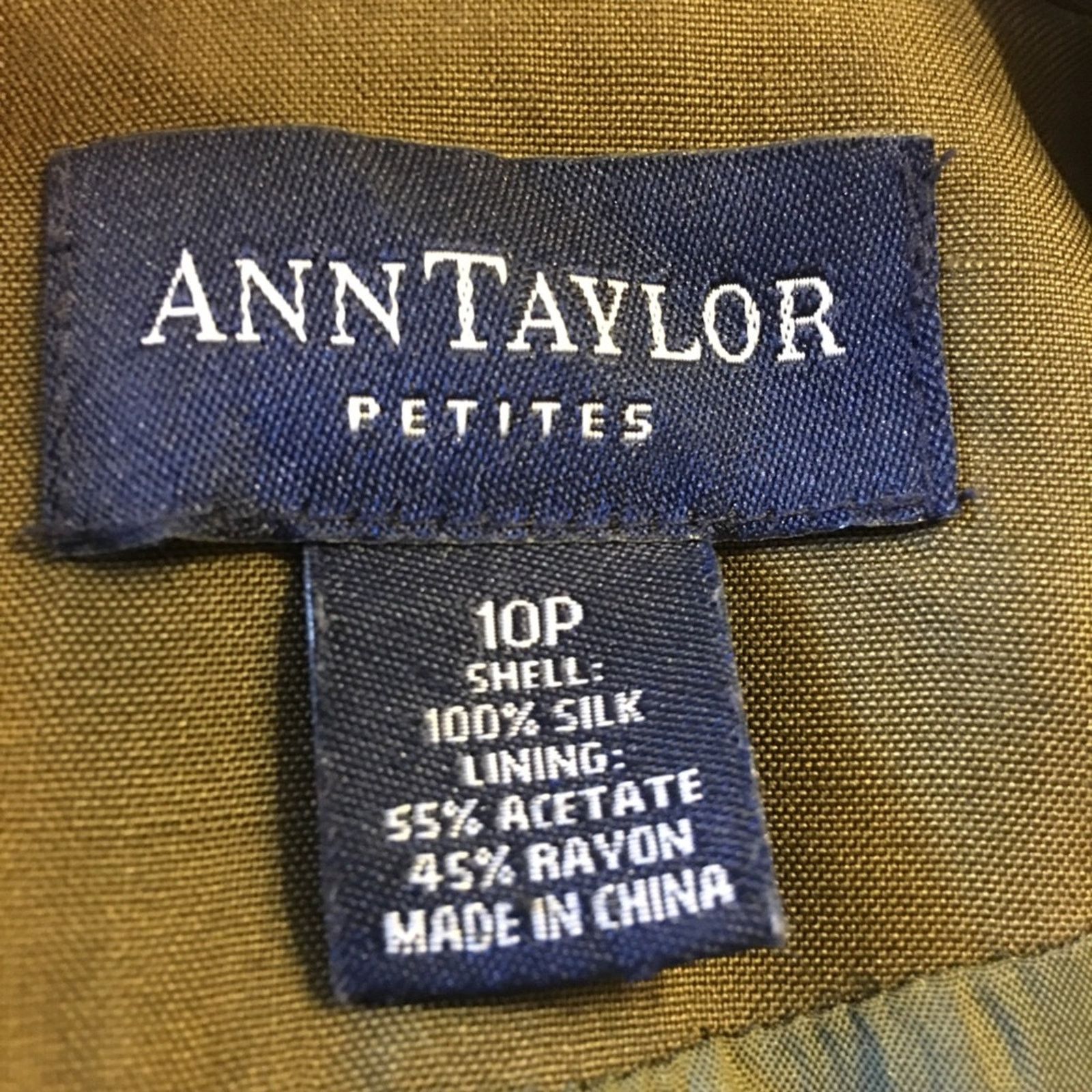 Ann Taylor Ann Taylor khaki green silk button jacket 10P Size L / US 10 / IT 46 - 7 Thumbnail