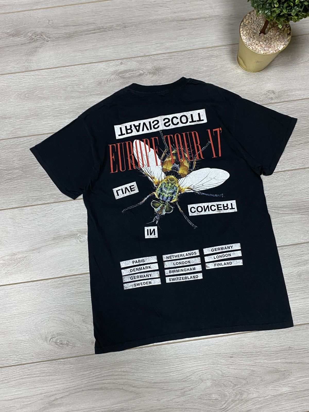 Travis Scott Travis Scott Europe tour 2017 tee fly Size US M / EU 48-50 / 2 - 5 Thumbnail