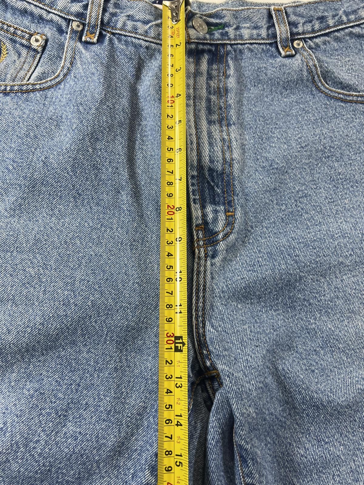 Tommy Hilfiger Tommy Hilfiger Vintage Light Blue Denim Shorts Size US 36 / EU 52 - 6 Thumbnail