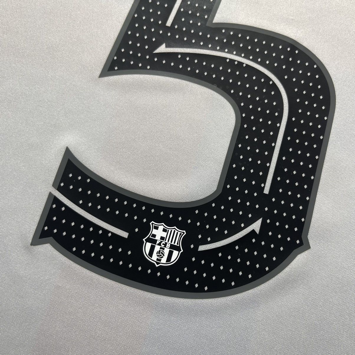 Nike × Vintage BARCELONA NIKE 2022/2023 FOOTBALL THIRD JERSEY #5 BUSQUETS Size US S / EU 44-46 / 1 - 9 Thumbnail