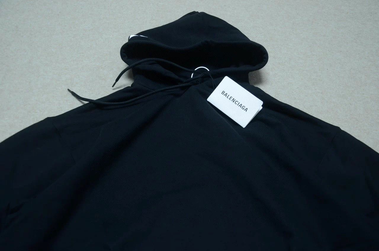 Balenciaga Balenciaga big logo black oversized hoodie XS Size US XS / EU 42 / 0 - 2 Thumbnail