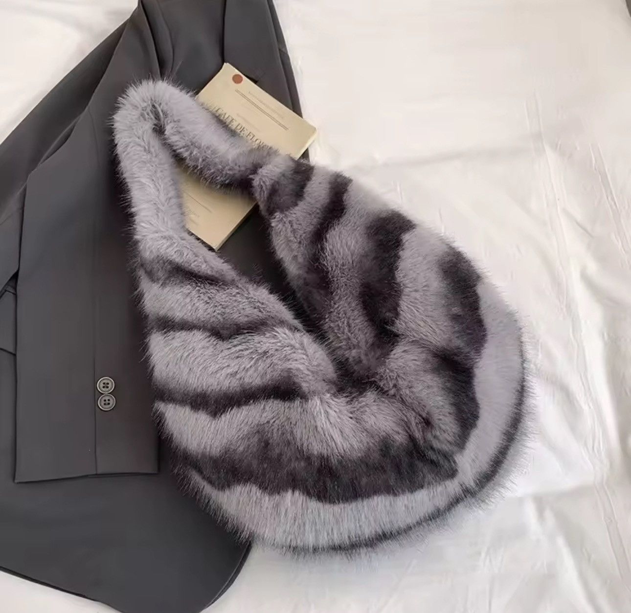 Other Faux Fur Large Fluffy Stylish Luxury Shoulder Bag Size ONE SIZE - 3 Thumbnail