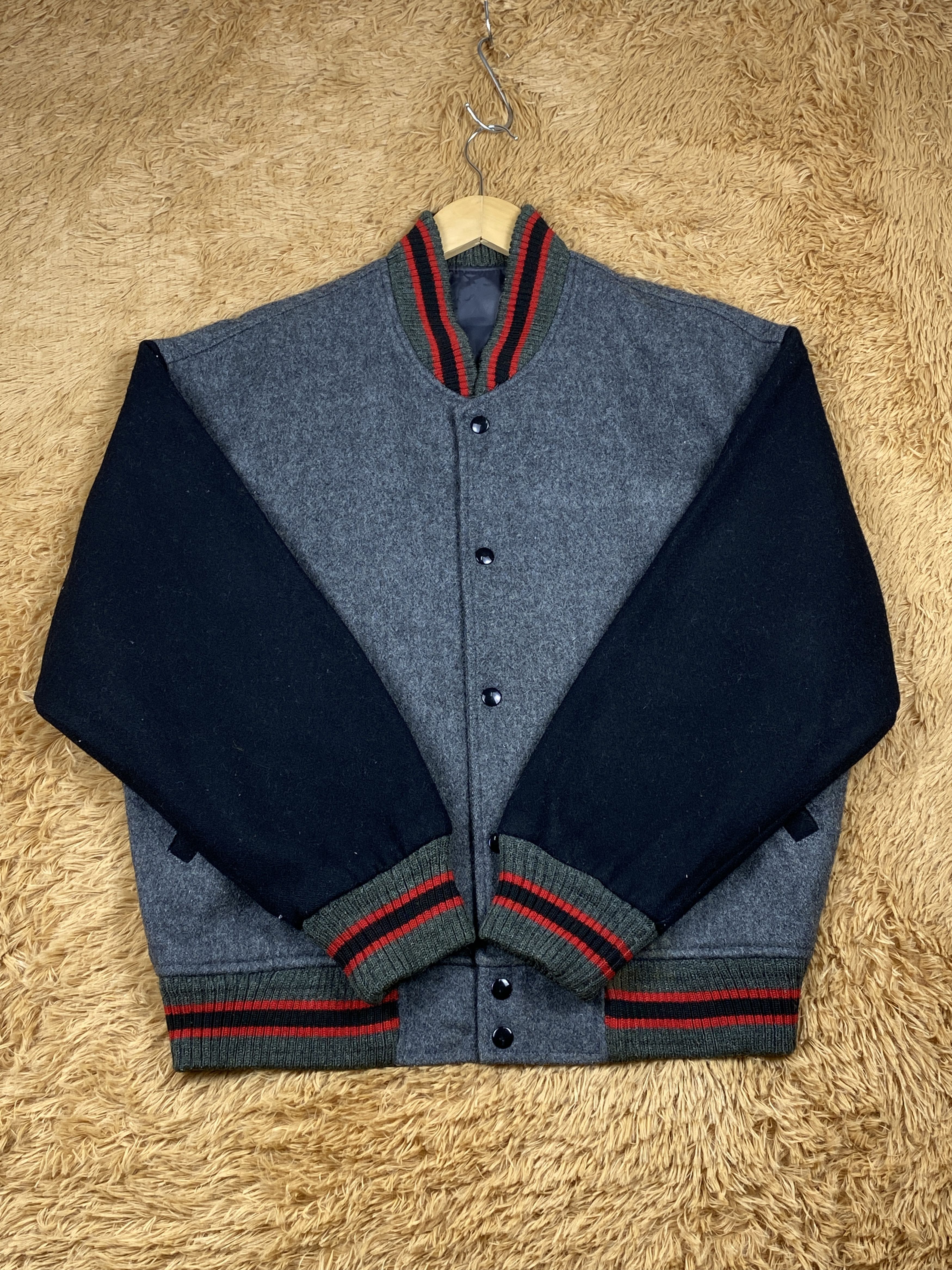 Hang Ten Vintage Hang Ten Button Up Varsity Jacket J1638 Size US M / EU 48-50 / 2 - 4 Thumbnail