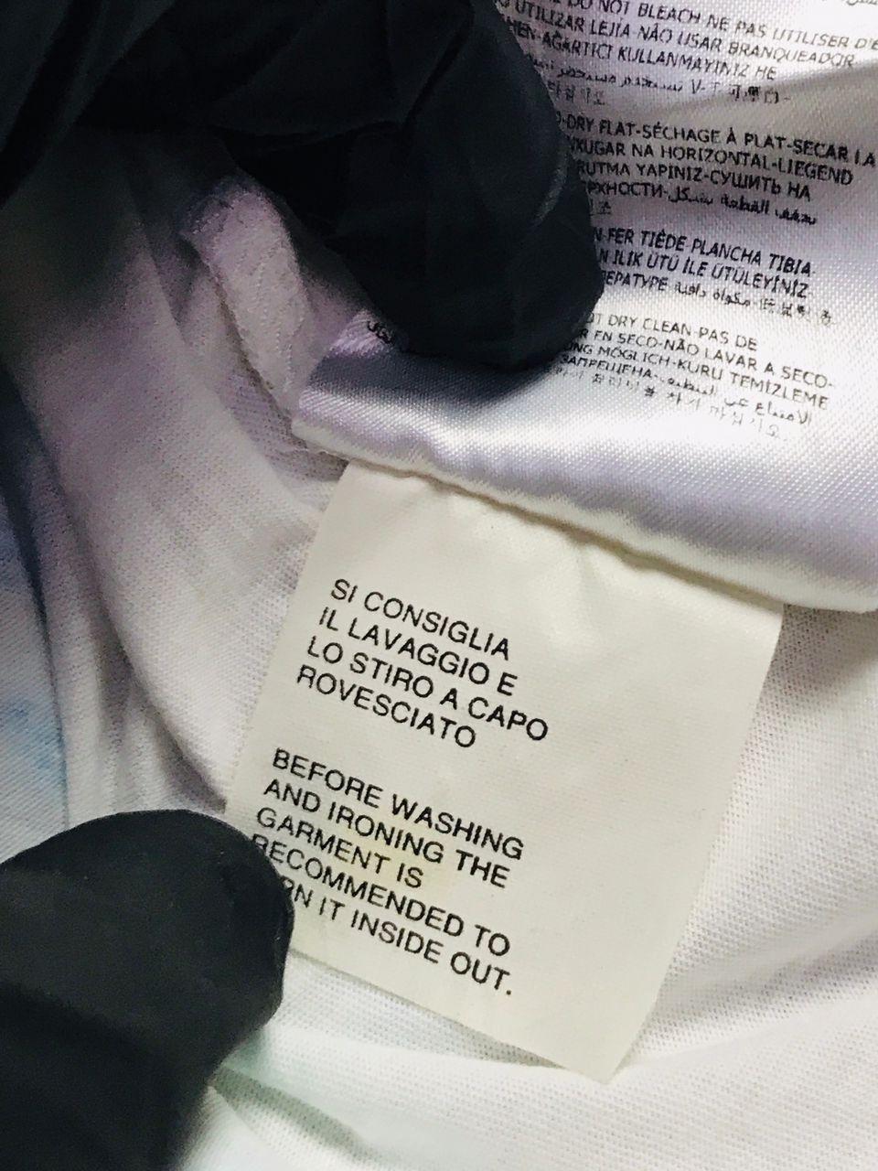 Moncler Moncler Beach Print T-Shirt Size L / US 10 / IT 46 - 10 Thumbnail