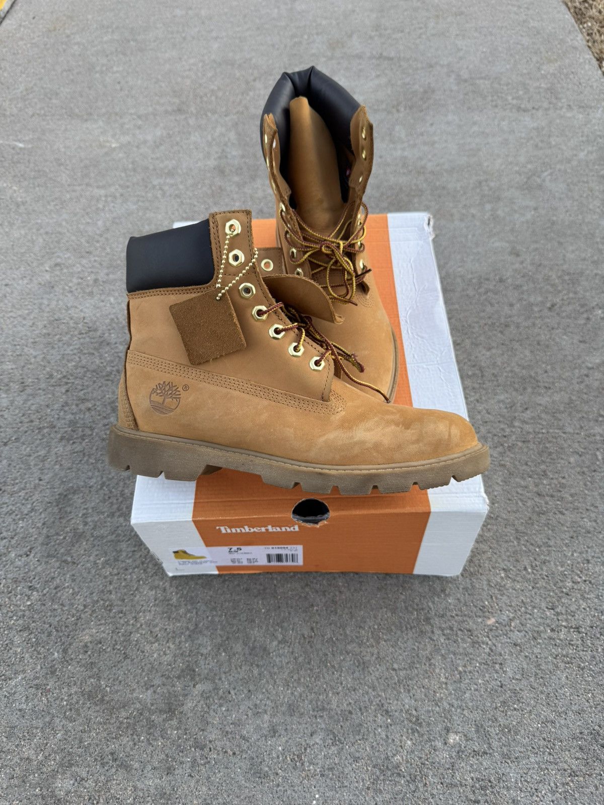 Timberland Timberland Boots Size US 7.5 / EU 40-41 - 1 Thumbnail