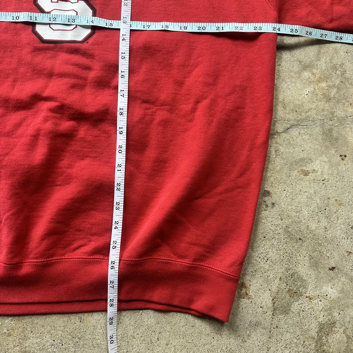 Champion VTG Champion NC State Wolfpack Red Crewneck Size XL Size US XL / EU 56 / 4 - 6 Thumbnail