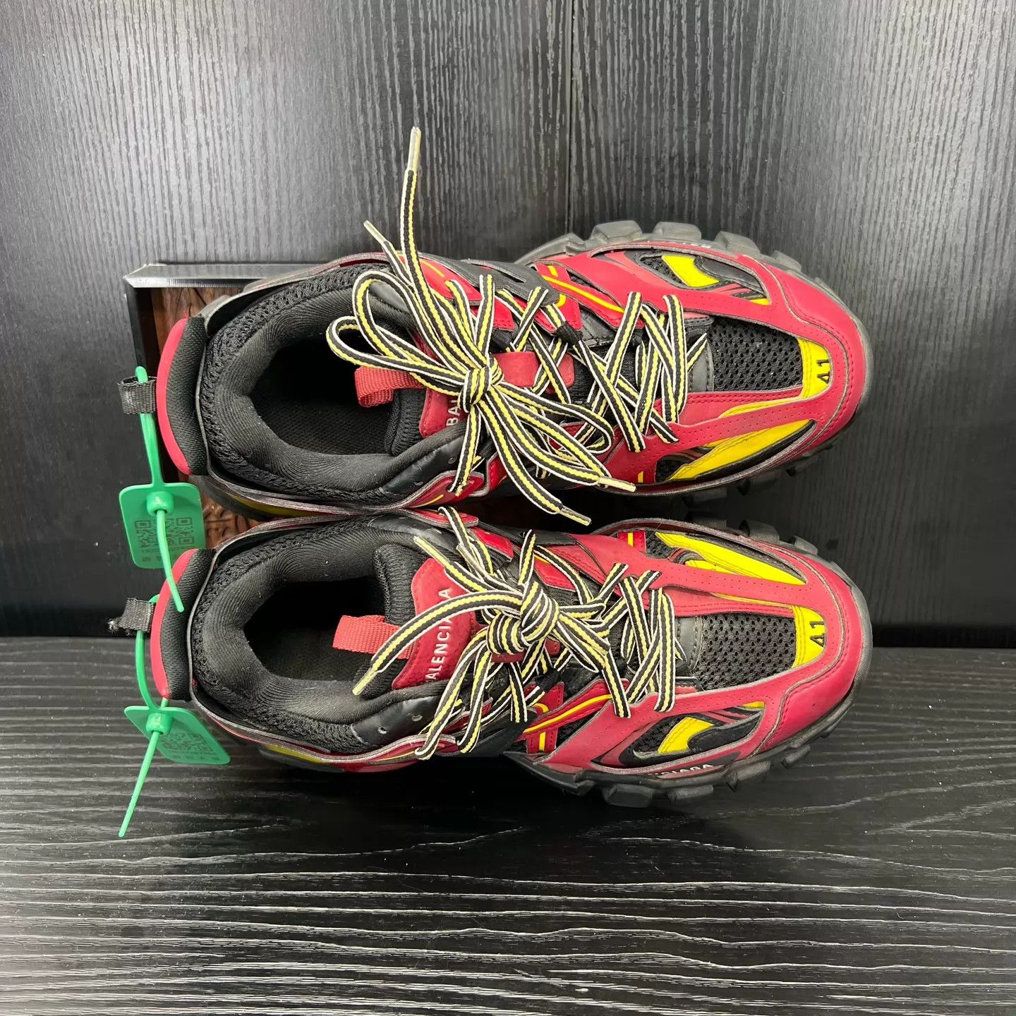 Balenciaga Balenciaga Track Black/Red 41 Near Mint Original Box Size US 8 / EU 41 - 5 Thumbnail