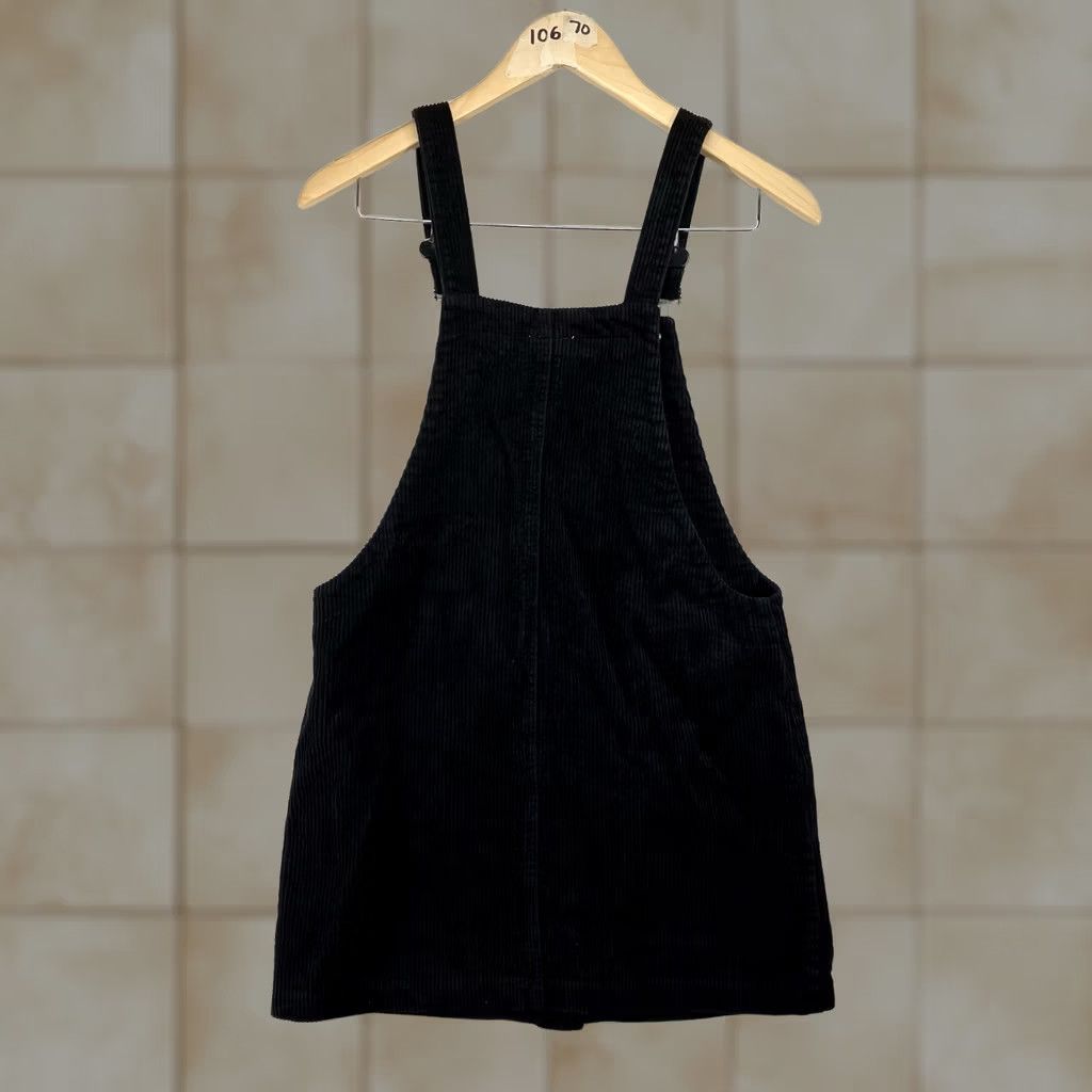Vintage Women's Overall Skirt Black Corduroy Small Adjustable Pockets Casual Woman Short 80s Geek Retro Blue Rain Size 32" / US 10 / IT 46 - 1 Thumbnail