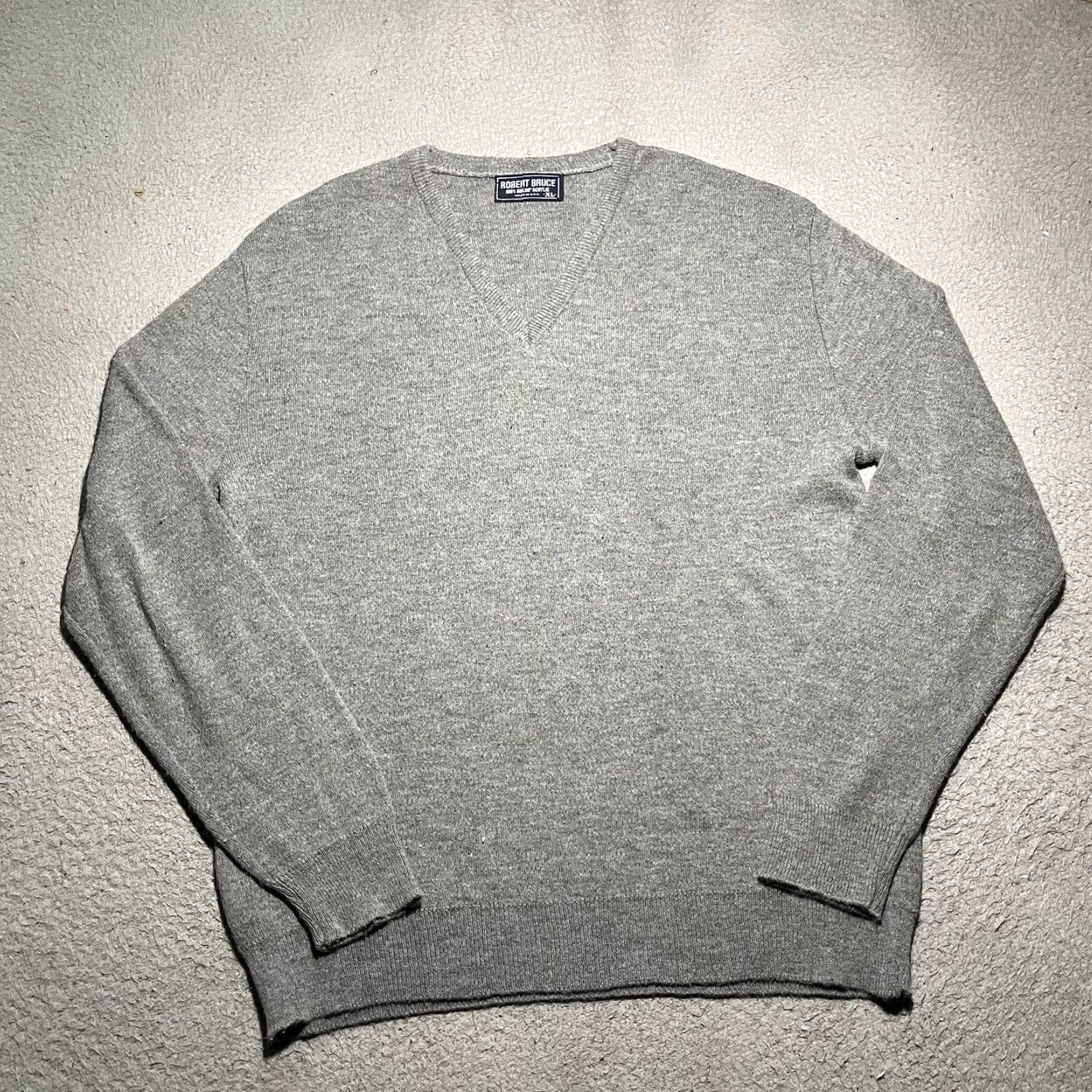 Robert Bruce Men's Sweater Gray Vintage Soft V-Neck Long Sleeve Size shops Large