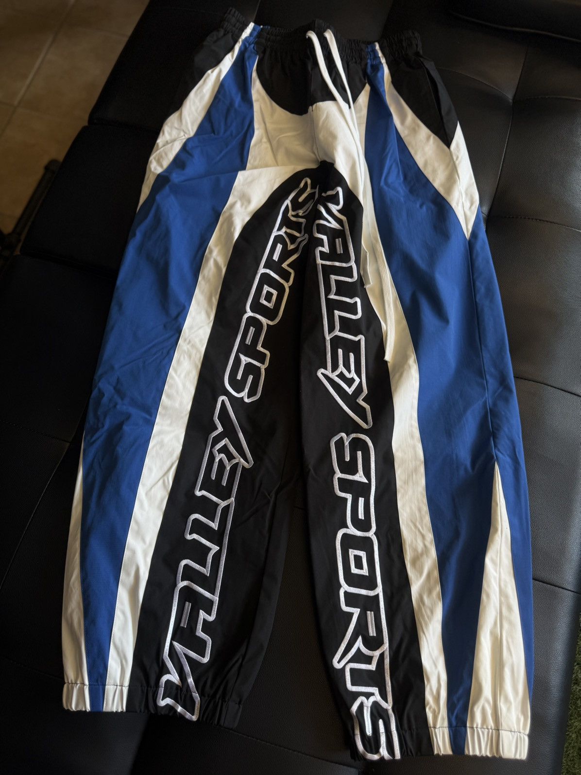 Vale Vale Blue White Track Sweatpant Joggers Size Small (NEW) Size US 28 / EU 44 - 5 Thumbnail
