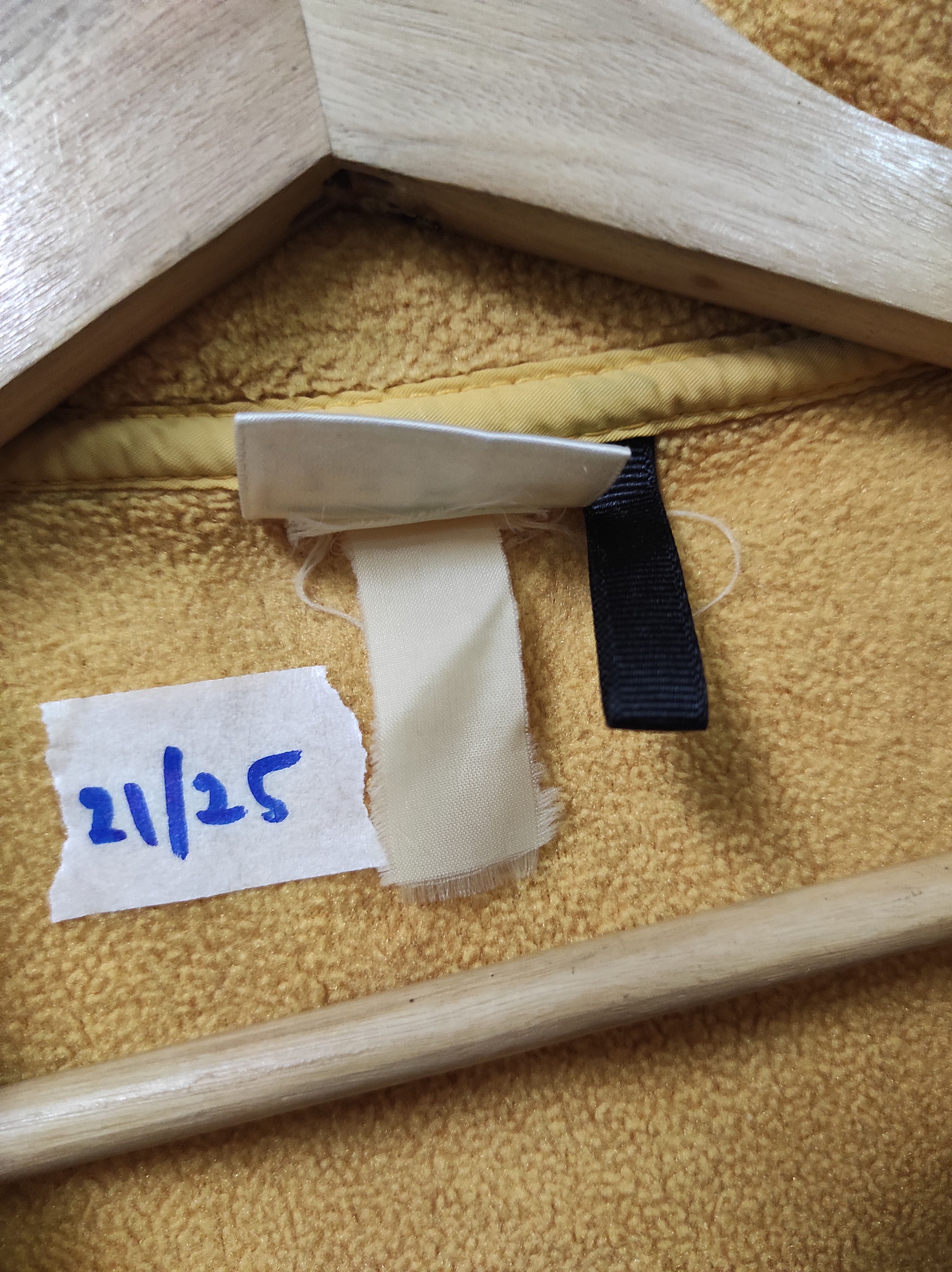 L.L. Bean × Vintage LL BEAN YELLOW JACKET SWEATER FLEECE Size M / US 6-8 / IT 42-44 - 9 Thumbnail
