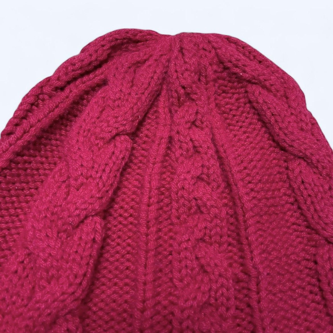 Nike Nike Women's NSW Cable Knit Magenta Beanie Size ONE SIZE - 4 Thumbnail
