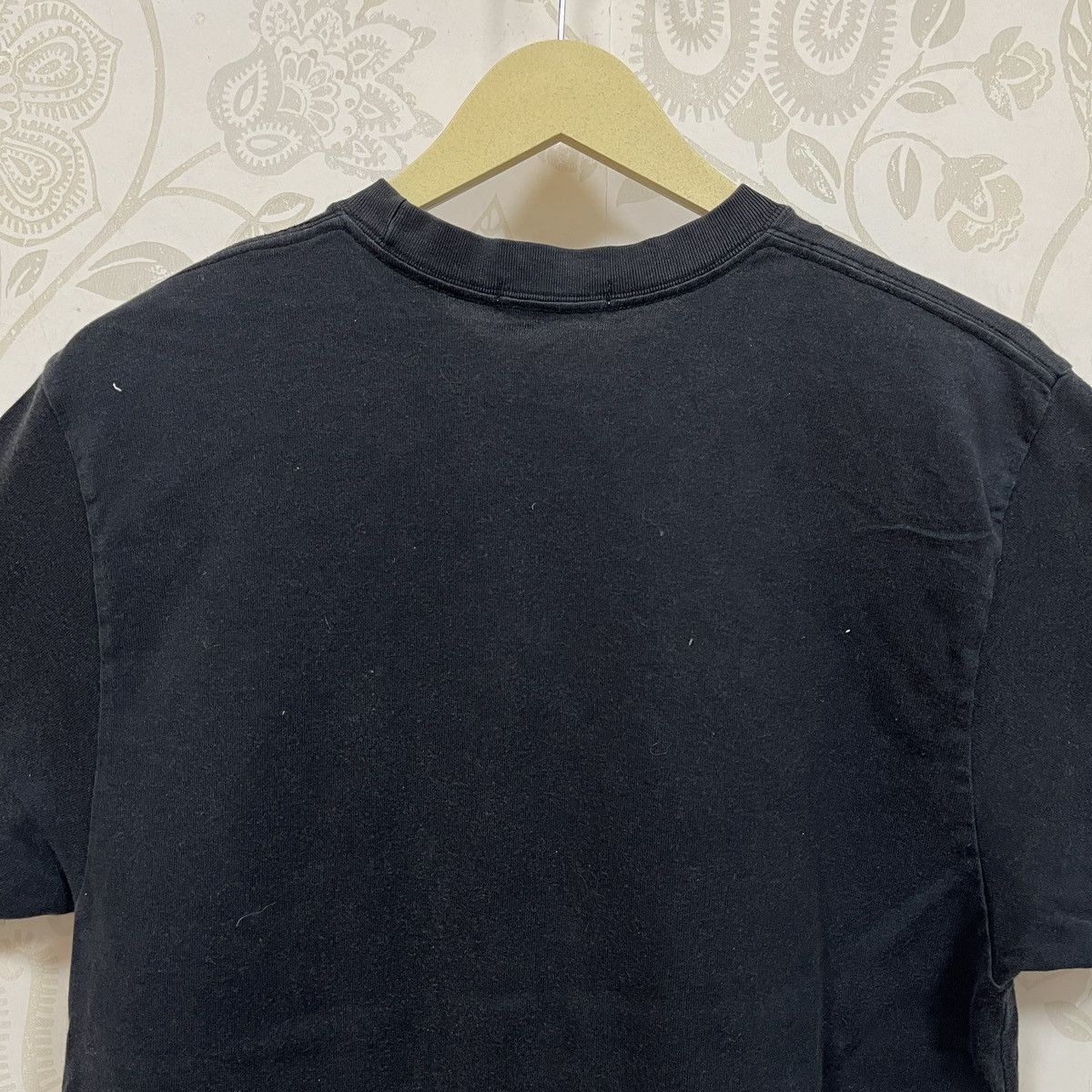 Bape Vintage BAPE Big Logo Nigo The Bathing Ape Japan TShirt Size US M / EU 48-50 / 2 - 17 Thumbnail