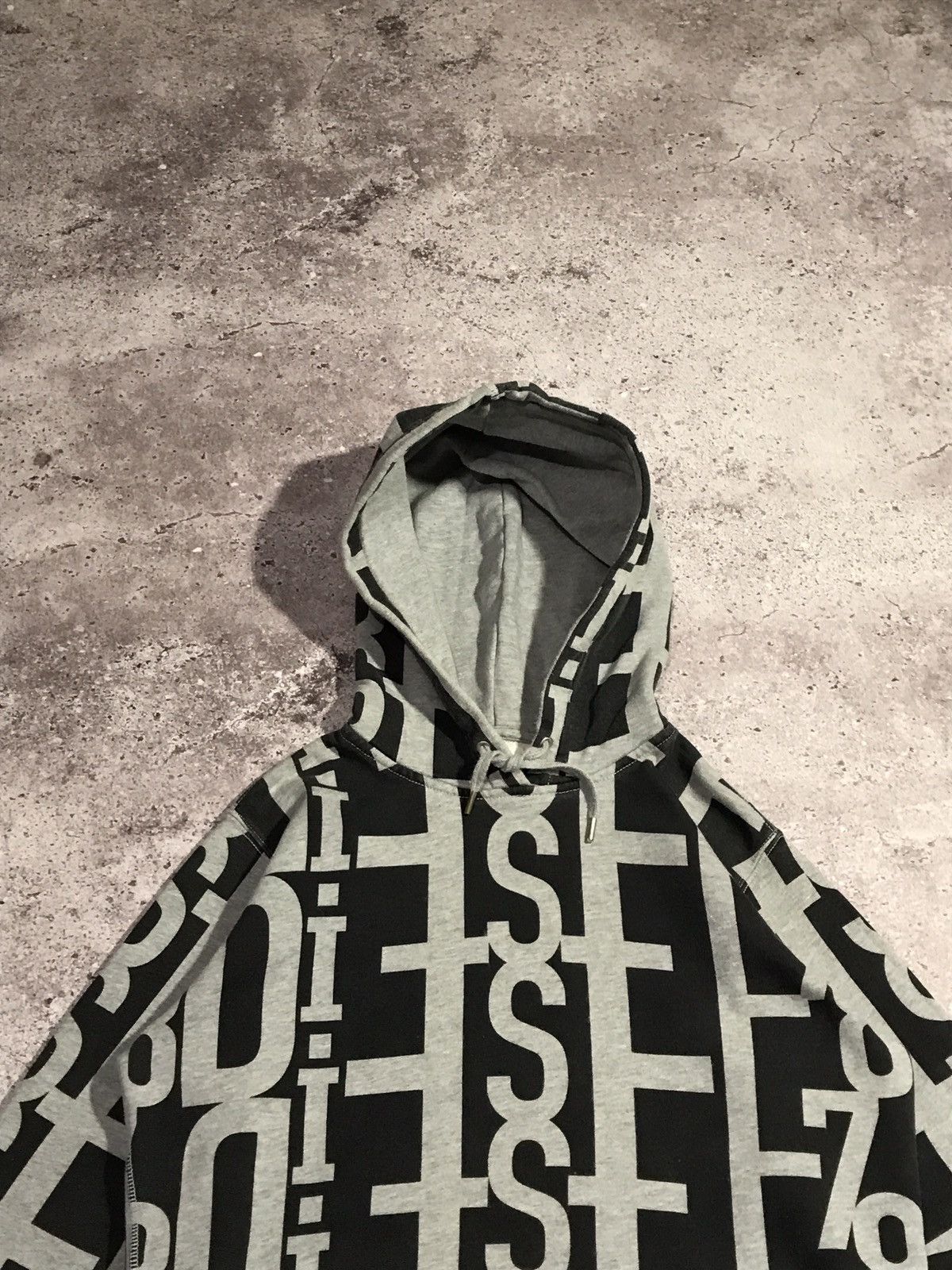 Diesel Vintage Hoodie Diesel Y2K Monogram Grey S Size S / US 4 / IT 40 - 4 Thumbnail