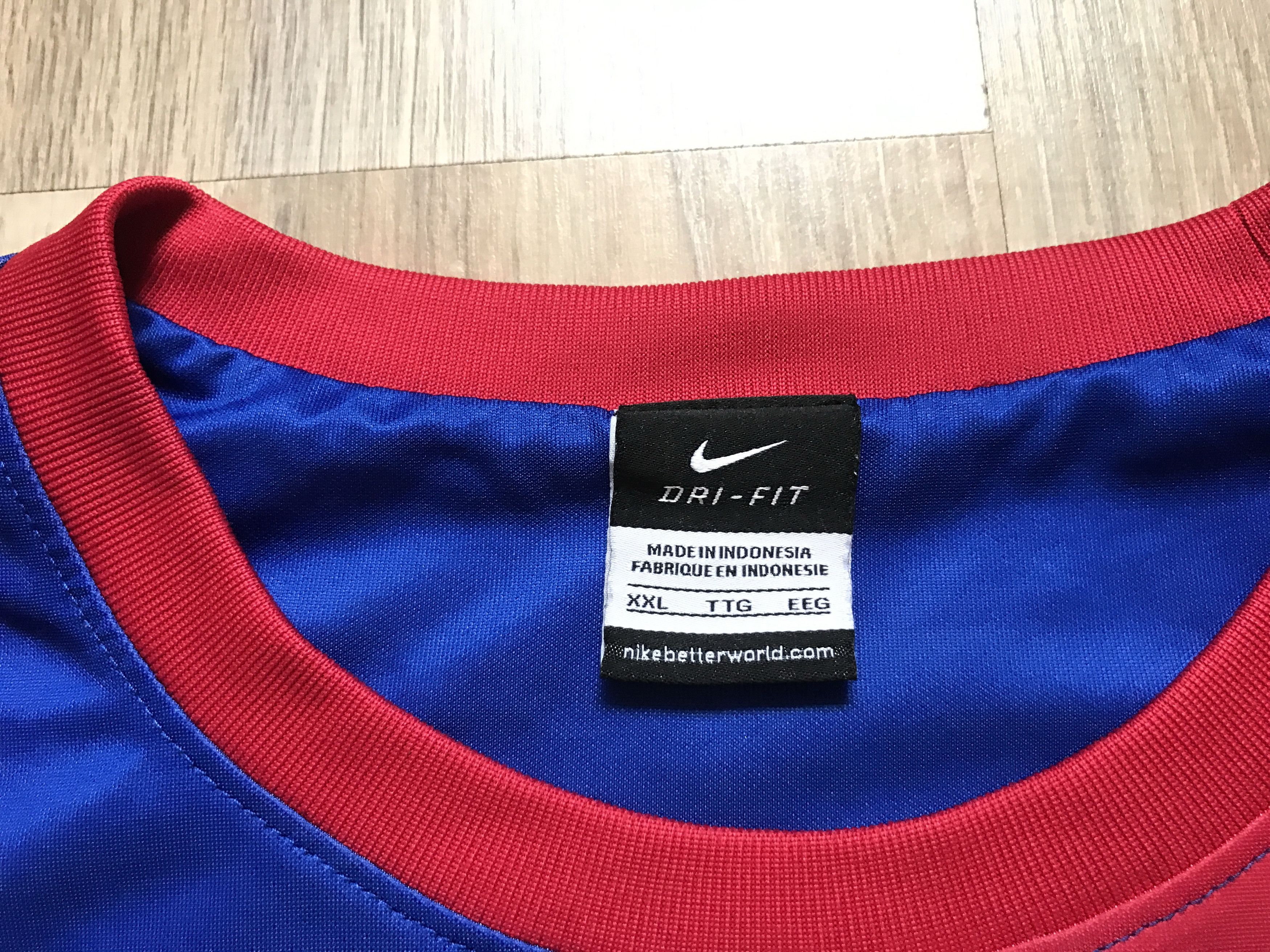 Nike Vintage Nike Croatia Basic Away Shirt 2012-2014 Size US XXL / EU 58 / 5 - 3 Thumbnail