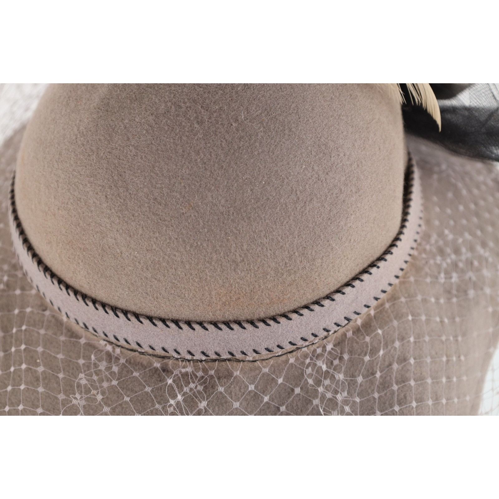 Vintage Vintage 50s Lace Netting Bowtie Feather Felt Wool Hat Size ONE SIZE - 7 Thumbnail