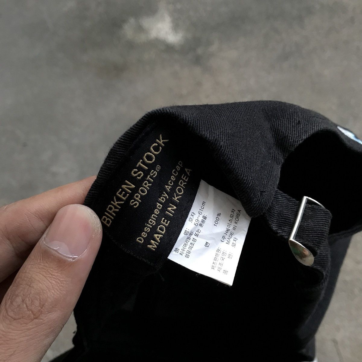 Birkenstock Hide n sick by brikenstock. Size ONE SIZE - 14 Thumbnail