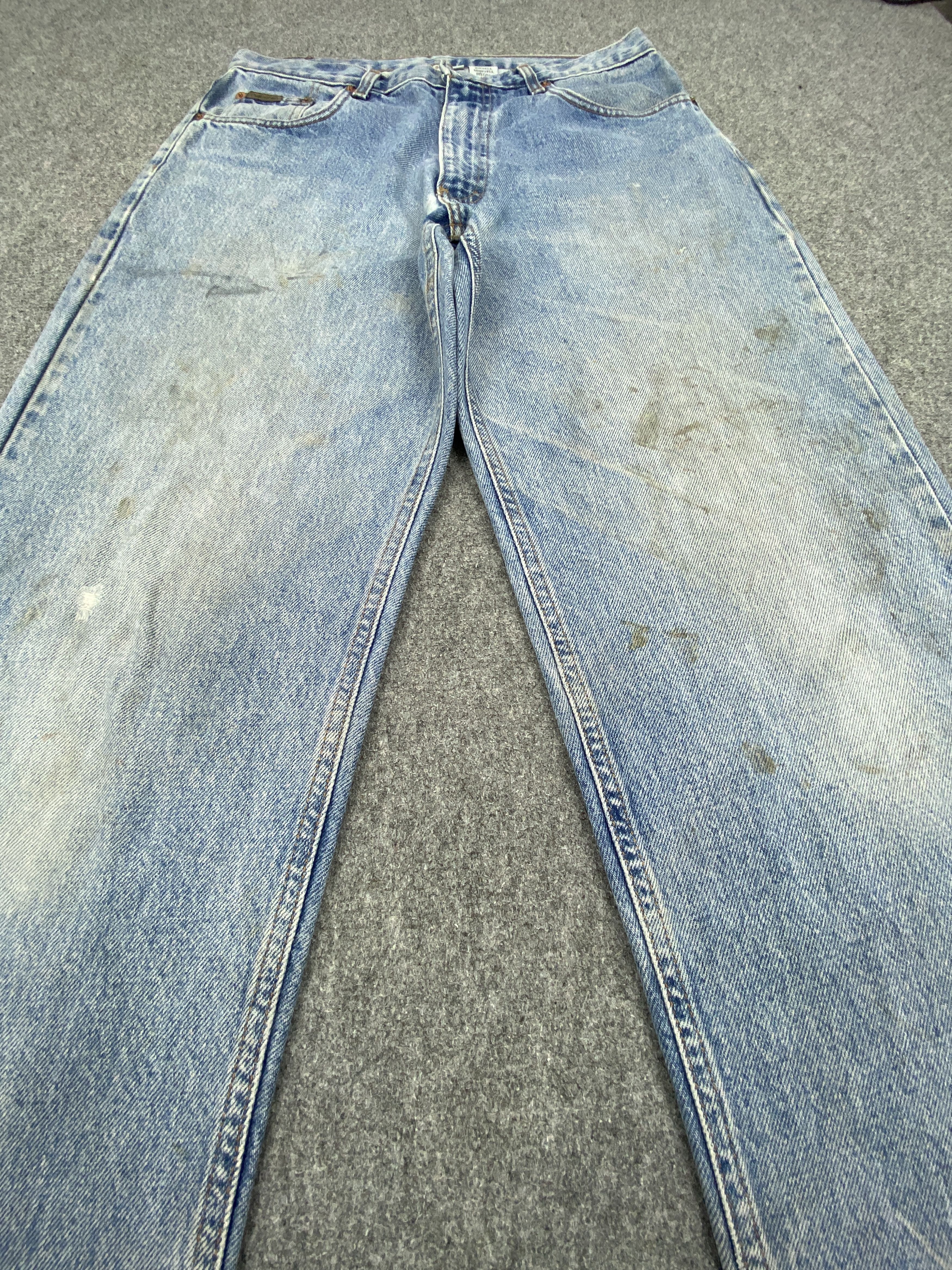 Calvin Klein Vintage Calvin Klein Made In USA Faded Blue Jeans 32x32 Size US 32 / EU 48 - 12 Thumbnail