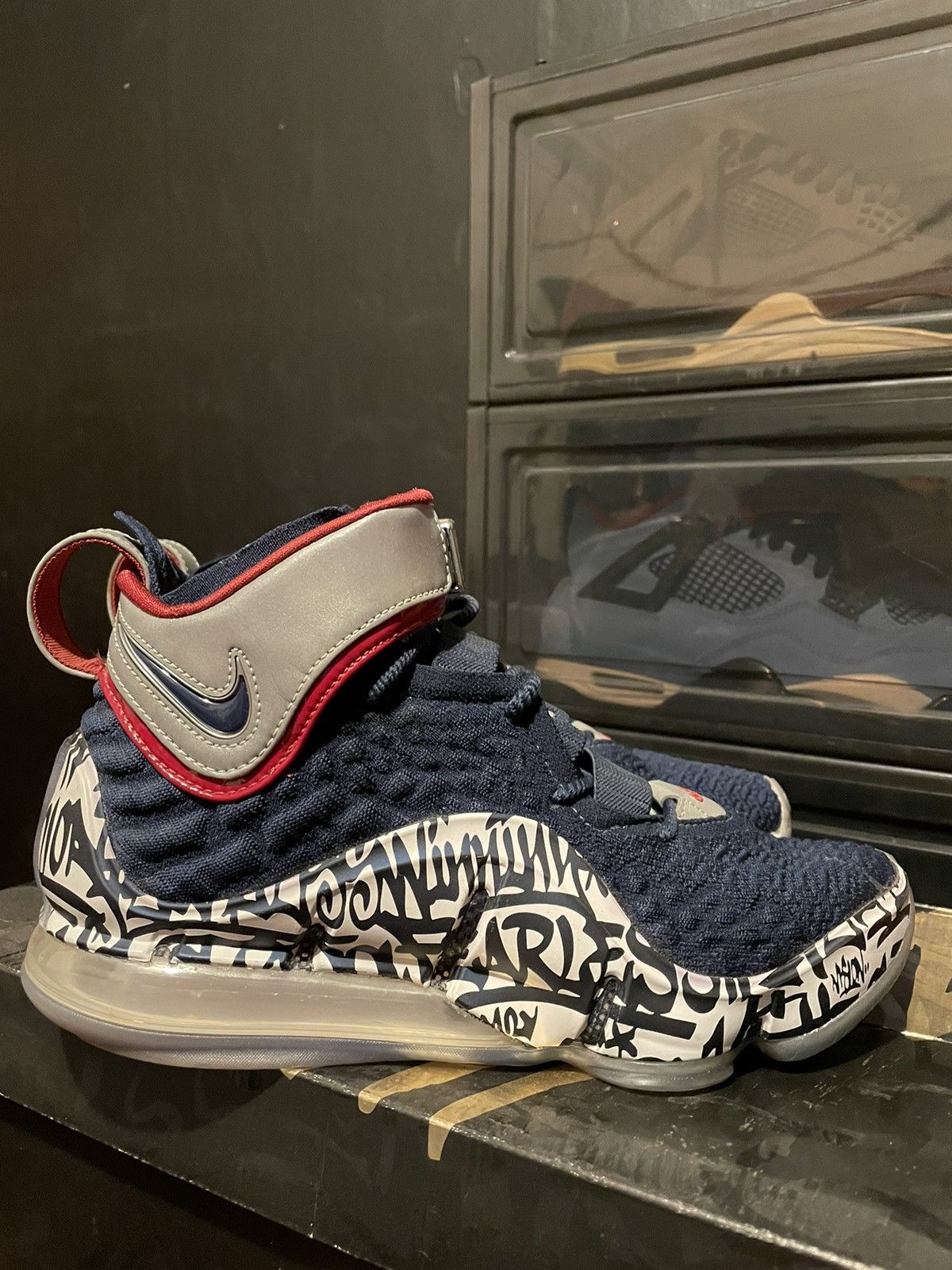 Nike Lebron 17 graffiti navy blue Size US 8.5 / EU 41-42 - 1 Thumbnail