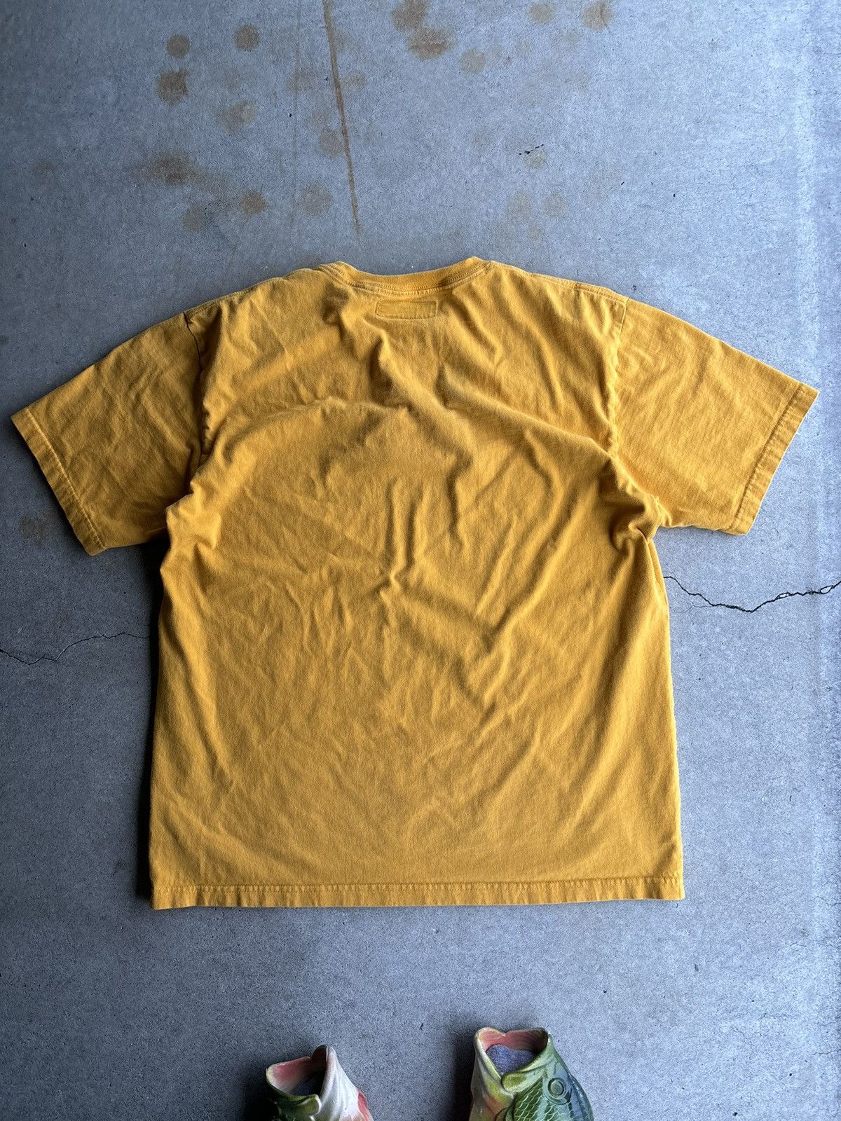 Kith Crazy Kith Yellow Box Logo Faded Multicolor Logo Tee Size US XL / EU 56 / 4 - 2 Thumbnail