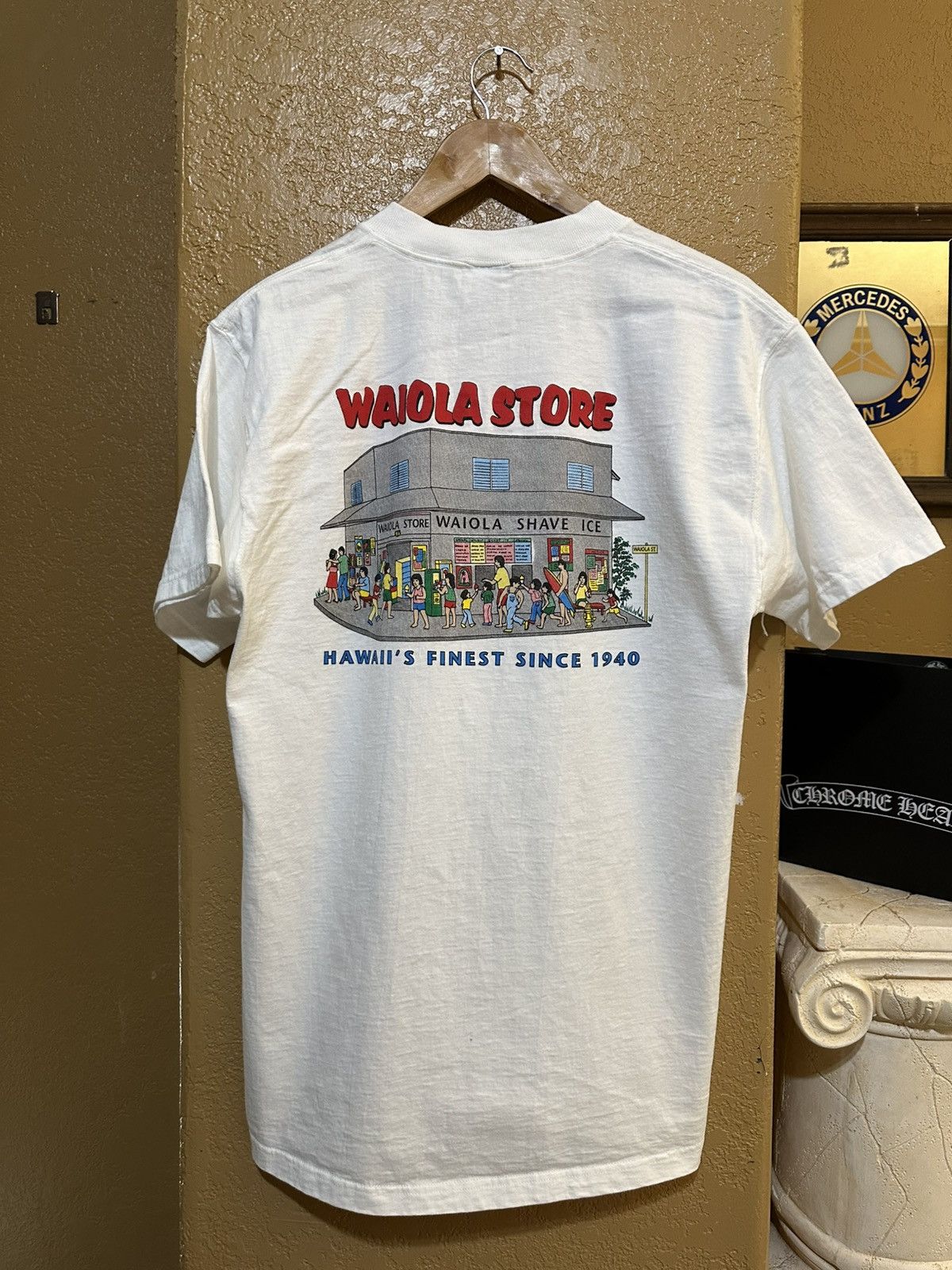 Vintage vintage Waiola Shave Ice Hawaii t shirt Size US L / EU 52-54 / 3 - 1 Thumbnail