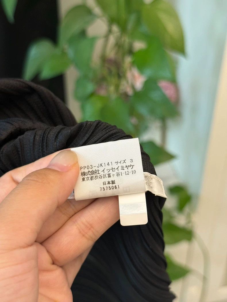 Issey Miyake Issey Miyake size:3 Black kelp vest Size S / US 4 / IT 40 - 4 Thumbnail