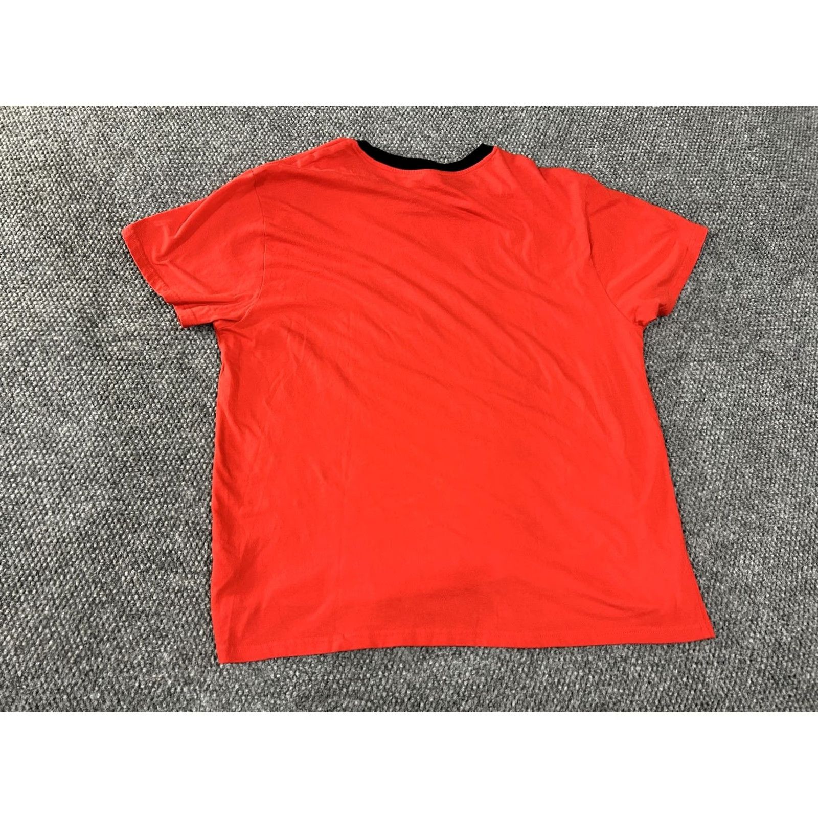 Disney Disney Pixar Incredibles Shirt Mens 2XL Red Graphic Print Crew Neck Short Sleeve Top Size US XXL / EU 58 / 5 - 7 Thumbnail