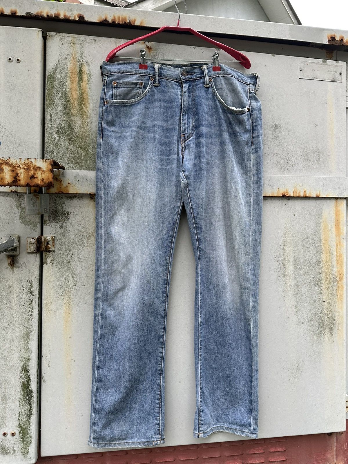 Levi's Vintage Clothing 👹Vintage Levis 505 THRASHED Pocket Baggy Jeans Size US 34 / EU 50 - 5 Thumbnail