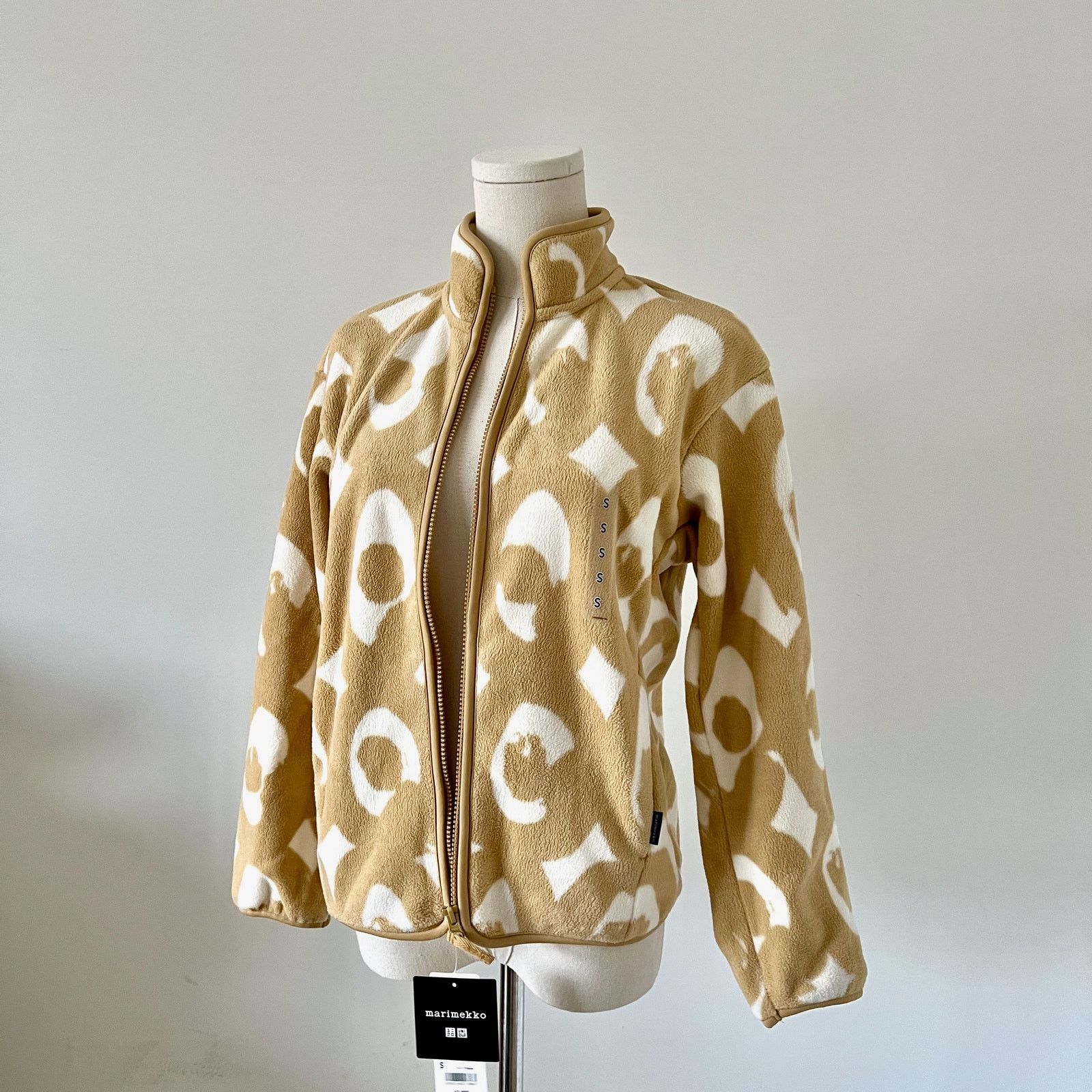 Uniqlo Marimekko x Uniqlo Tawny Owl Fleece Jacket S NWT Size S / US 4 / IT 40 - 1 Thumbnail