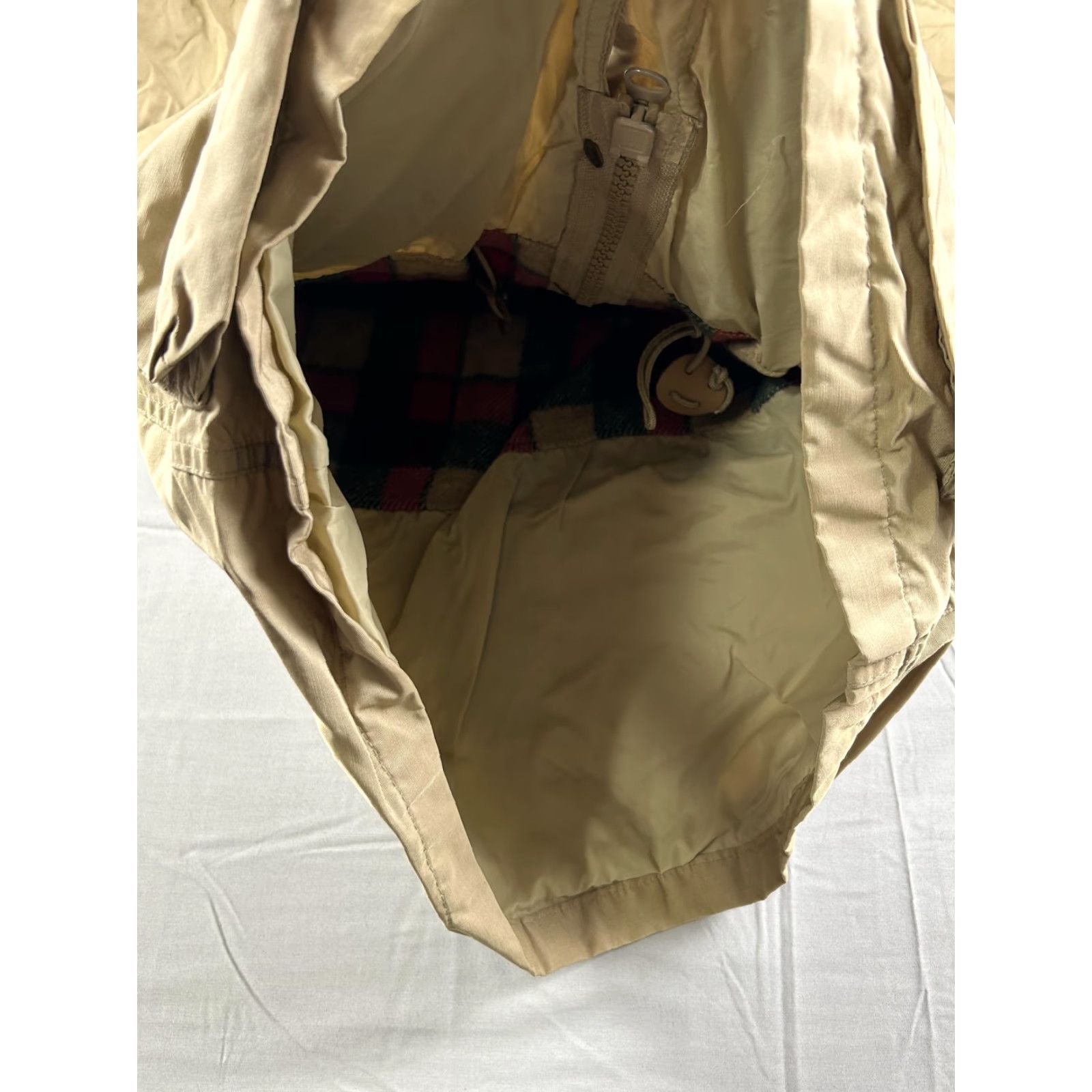 Vintage VINTAGE Woolrich Coat Womens Small Beige Parka Hooded Wool Blanket Lined Warm USA Rain Size S / US 4 / IT 40 - 7 Thumbnail