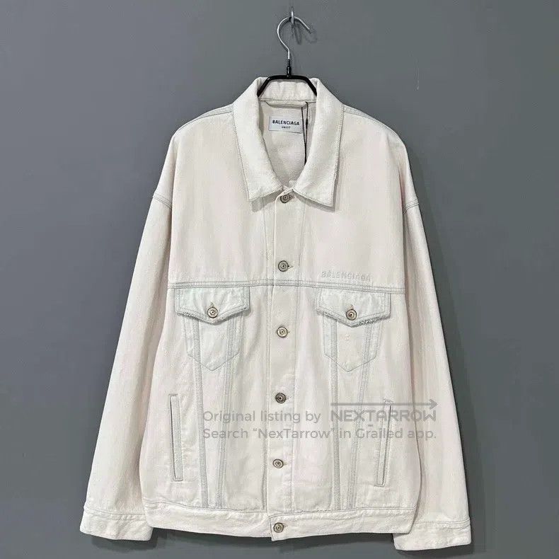 Balenciaga Balenciaga Water-washed distressed embroidery logo denim j Size US XS / EU 42 / 0 - 1 Thumbnail