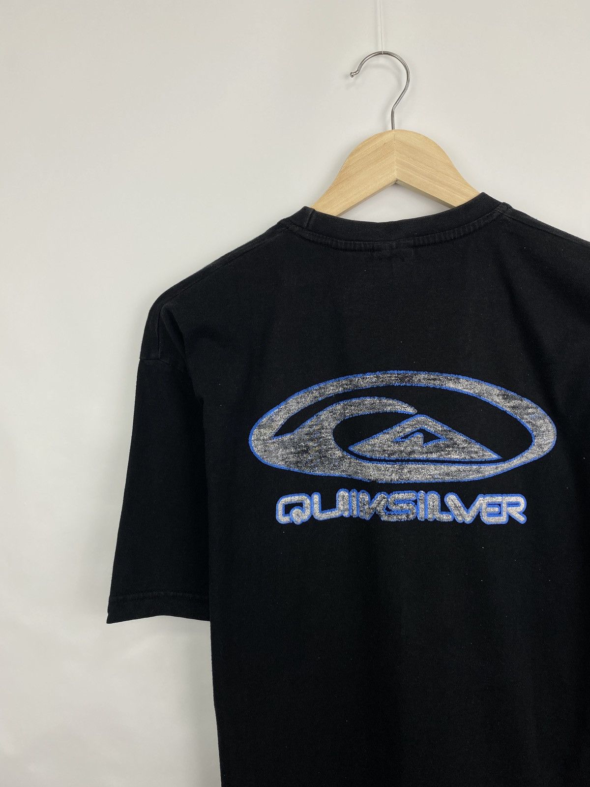 Quiksilver × Vintage Vintage 90s Quiksilver center logo t-shirt rare retro hype Size US L / EU 52-54 / 3 - 2 Thumbnail