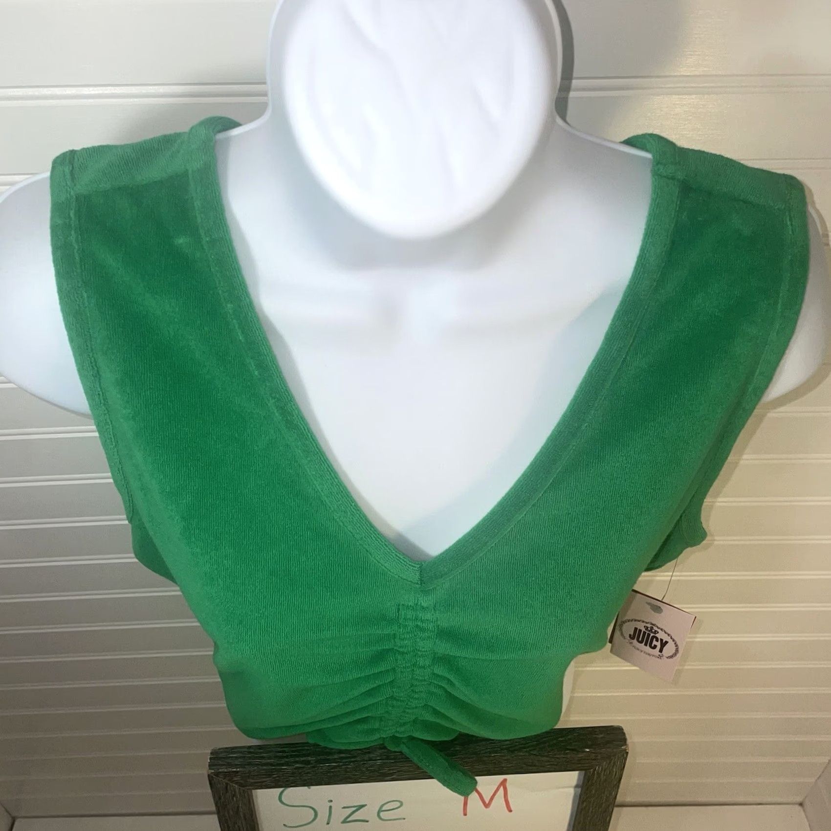 Juicy Couture Juicy Couture Palm Tree Sleeveless Top Women Medium Green V Neck NWT Crop Tank Regular Size S Sleeveless Cotton Polyester Tie Bottom Size S / US 4 / IT 40 - 5 Thumbnail