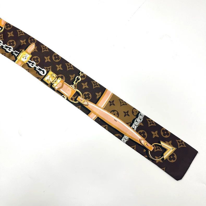 Louis Vuitton LV classic monogram silk scarf-2508 Size ONE SIZE - 3 Thumbnail