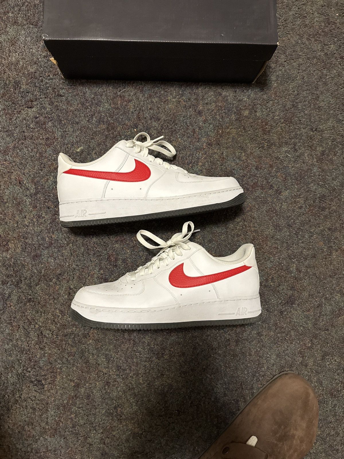 matching nike air force 1