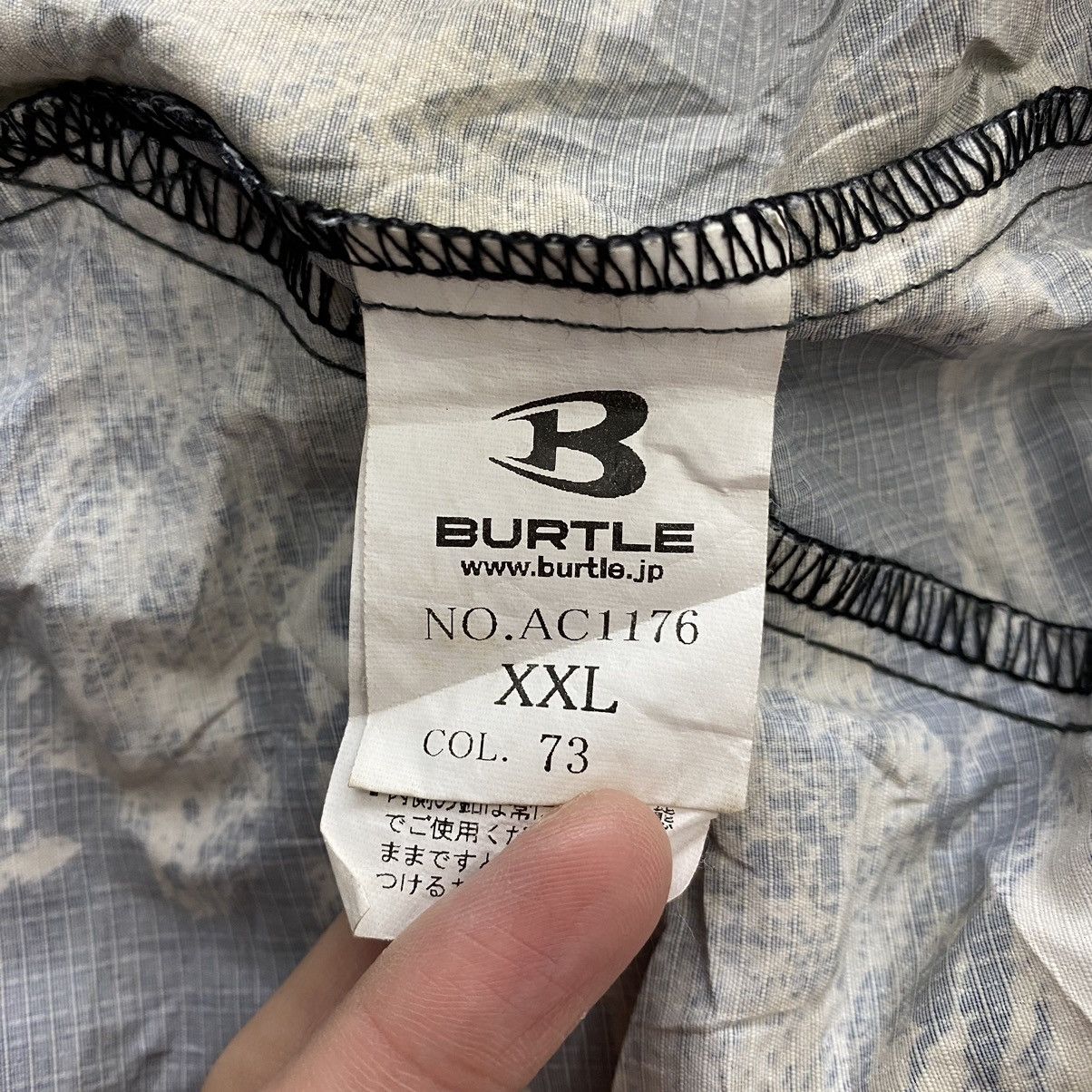 Japanese Brand BURTLE Work Wear Japanese Brand Aircraft Multi Color Hooded Size US XXL / EU 58 / 5 - 8 Thumbnail