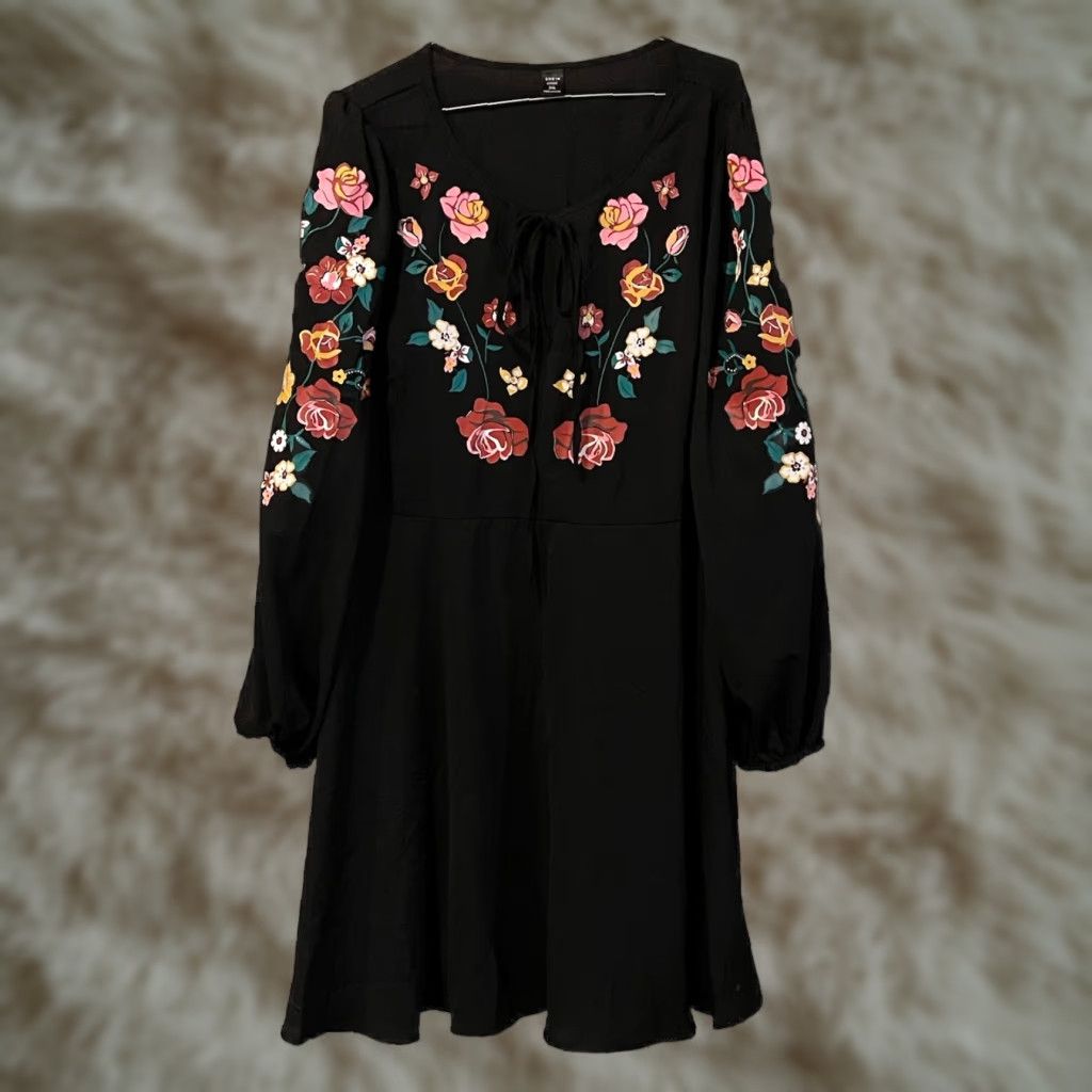 SHEIN Plus Size Curvy Bohemian Dress Black Knee Length 2XL Floral  Embroidered V-Neck Long Sleeve Blouson Tie Closure Women\'s Dress - crrs.pl