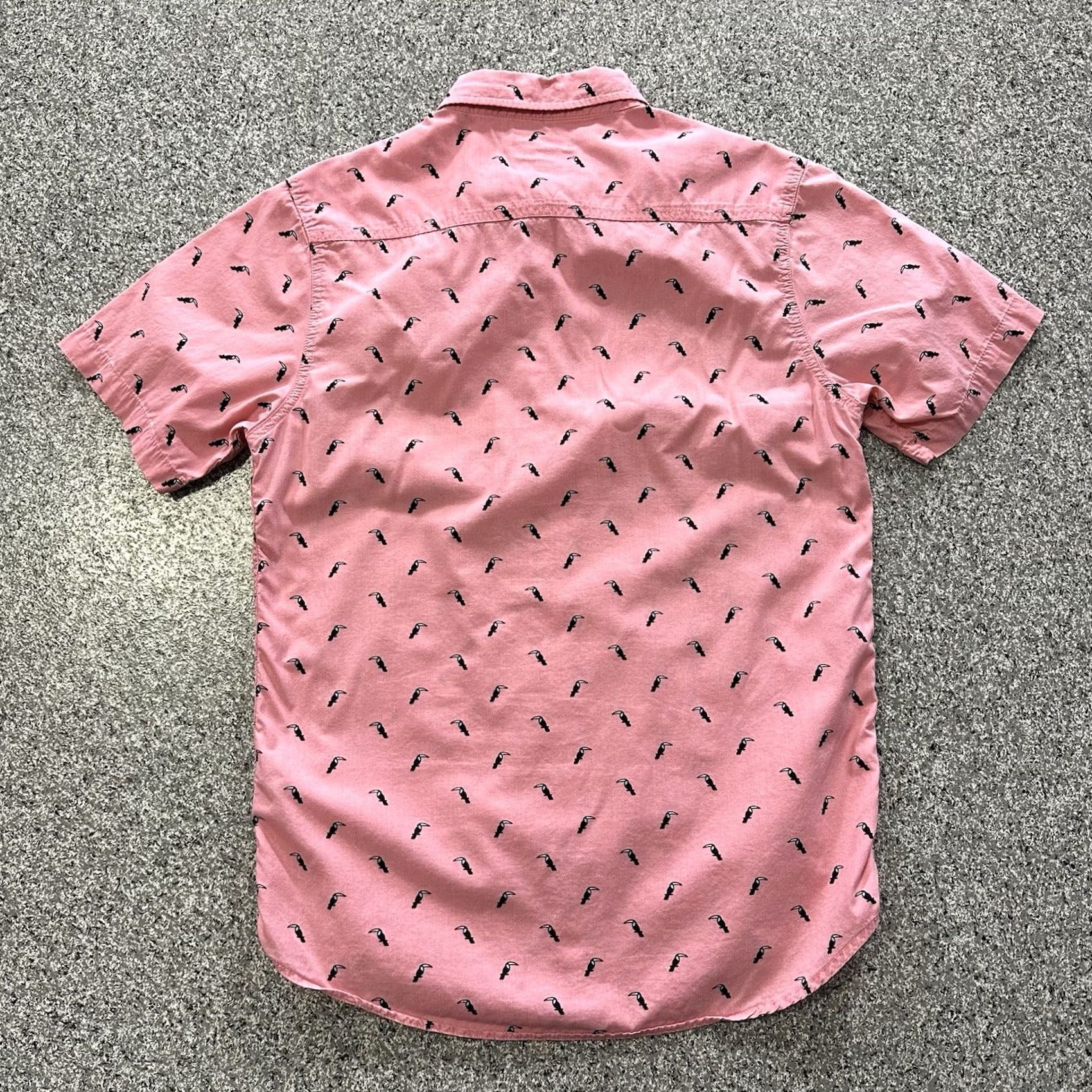 Carbon Carbon Shirt Mens S Pink Toucan Print Button Down Collar Short Sleeve Size US S / EU 44-46 / 1 - 4 Thumbnail