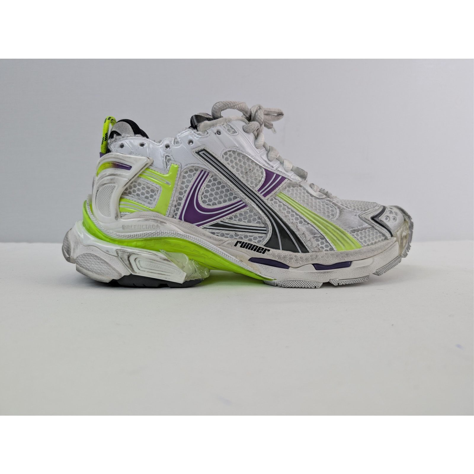 Balenciaga o1rshd1 Mesh Runner Sneaker in White / Fluo Yellow / Grey Size US 11 / EU 44 - 4 Thumbnail
