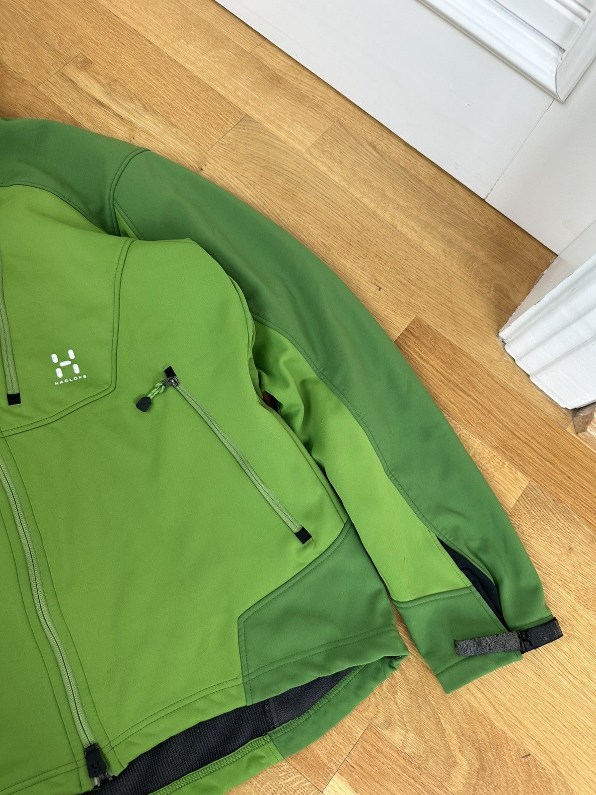 Haglofs Vintage Haglofs Softshell Jacket Windstopper Size US L / EU 52-54 / 3 - 4 Thumbnail