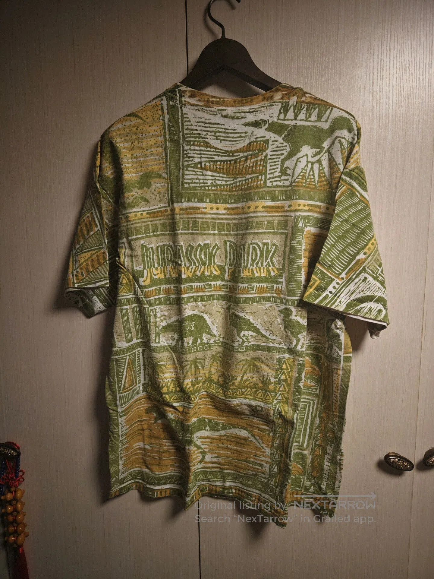 vintage jurassic park oversized t.