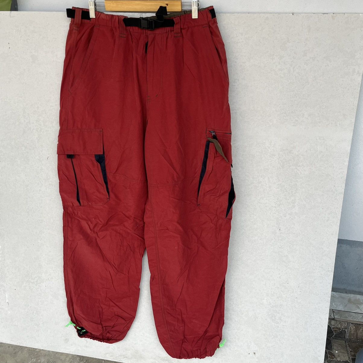 Other Vintage Red Cargo Pants With Adjustable Size 28 W18 L32 Size US 28 / EU 44 - 2 Thumbnail